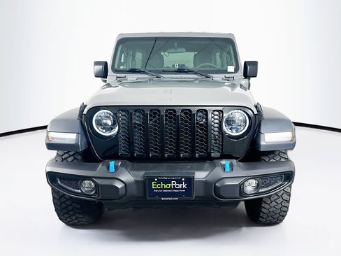 Used 2023 Jeep Wrangler Unlimited AWD/4WD image 2