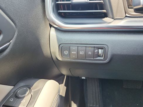 New 2027 GMC Terrain Elevation FWD image 15