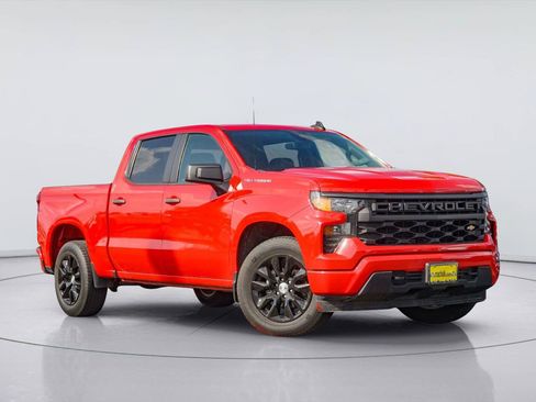 Used 2022 Chevrolet Silverado 1500 Custom RWD image 1