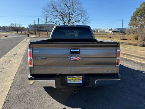 Used 2014 Ford F150 XLT w/ XLT Chrome Package image 4