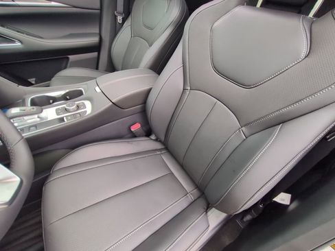 New 2027 INFINITI QX60 Luxe FWD image 12