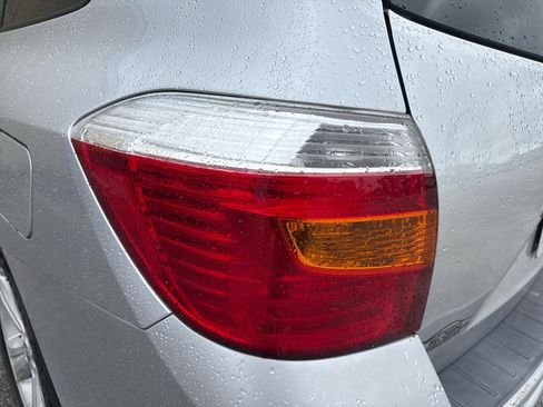 Used 2010 Toyota Highlander Limited FWD image 31