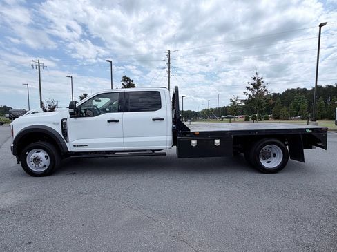 Used 2024 Ford F550 4x4 Crew Cab Super Duty w/ XLT Value Package image 5