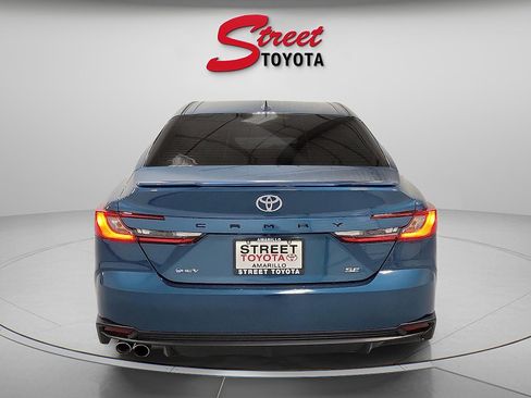 Used 2026 Toyota Camry SE FWD image 3