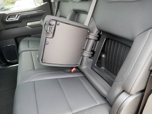 Used 2024 Chevrolet Silverado 1500 LTZ image 36