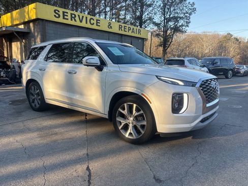 Used 2021 Hyundai Palisade Limited image 4