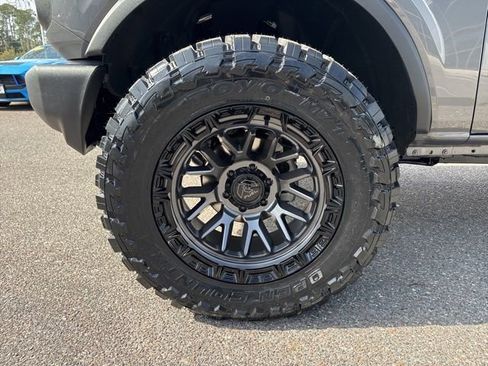 New 2025 Ford Bronco 4-Door AWD/4WD image 9