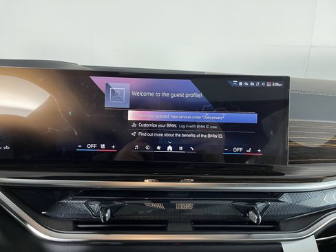 New 2026 BMW X6 xDrive40i w/ Climate Comfort Package image 12