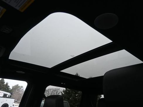 Used 2023 Ford F150 Raptor w/ Blue Interior Package image 19