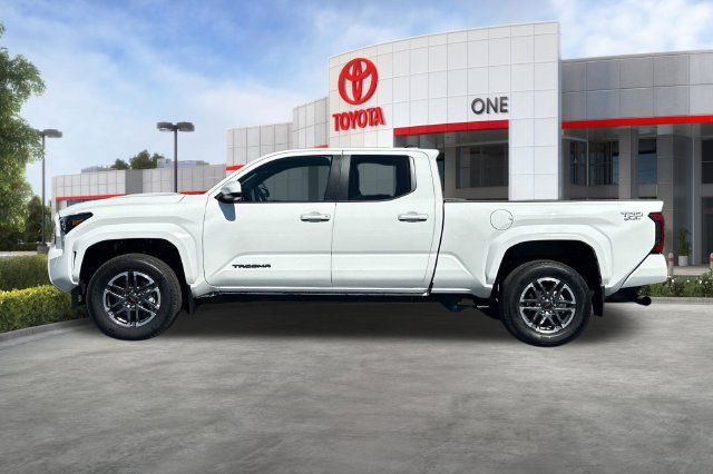 Certified 2024 Toyota Tacoma TRD Sport AWD/4WD image 9