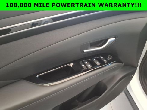 Certified 2024 Hyundai Santa Cruz Limited image 12