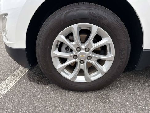 Used 2020 Chevrolet Equinox LT FWD image 35