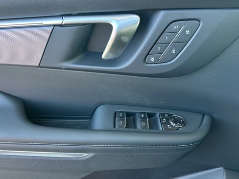 New 2026 Buick Enclave Sport Touring w/ Power Package image 9