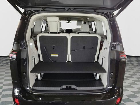 New 2025 Volkswagen ID. Buzz Pro S Plus image 52