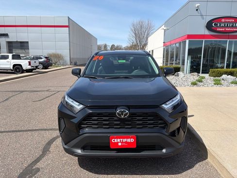 Certified 2025 Toyota RAV4 LE AWD/4WD image 10