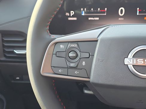 New 2026 Nissan Sentra SR w/ Floor Mat Package FWD image 17