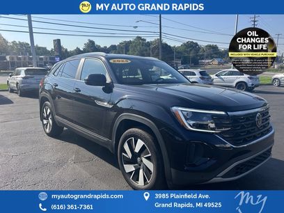 Used 2024 Volkswagen Atlas Cross Sport SE w/ Adventure Package