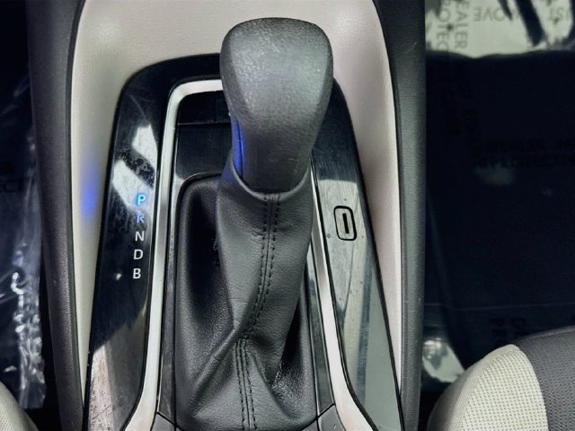 Used 2025 Toyota Corolla LE FWD image 19