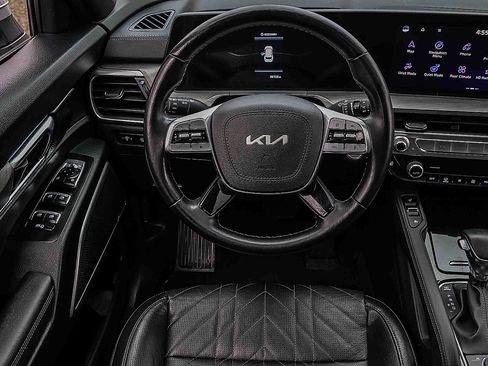 Used 2023 Kia Telluride EX X-Line image 17
