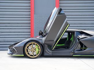 Used 2024 Lamborghini Revuelto AWD/4WD video 2
