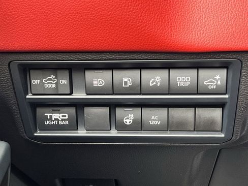 Used 2025 Toyota Tundra TRD Pro AWD/4WD image 20