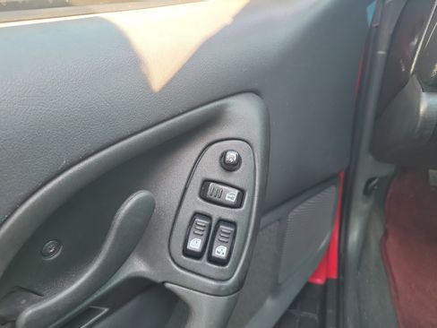 Used 1995 Chevrolet Camaro Z28 RWD image 12