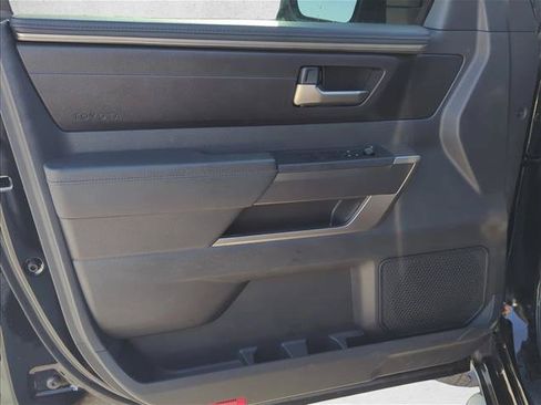 Used 2025 Toyota Tundra SR5 w/ SR5 Premium Package AWD/4WD image 7