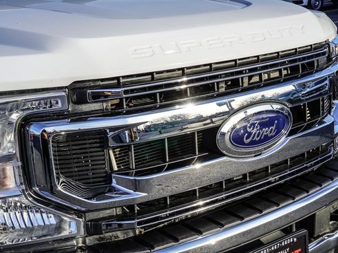 Used 2022 Ford F350 XL w/ Power Equipment Group image 14