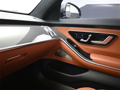 Used 2021 Mercedes-Benz S 580 4MATIC Sedan image 17