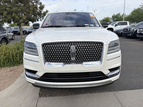 Used 2018 Lincoln Navigator L Reserve w/ Technology Package AWD/4WD image 2