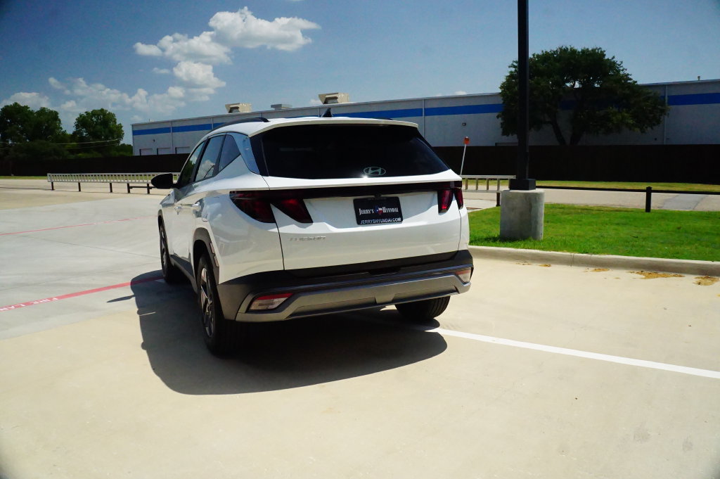 New 2026 Hyundai Tucson SEL Plus FWD image 6