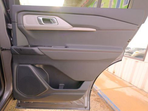 New 2026 Ford Explorer Active w/ Active Comfort Package image 19