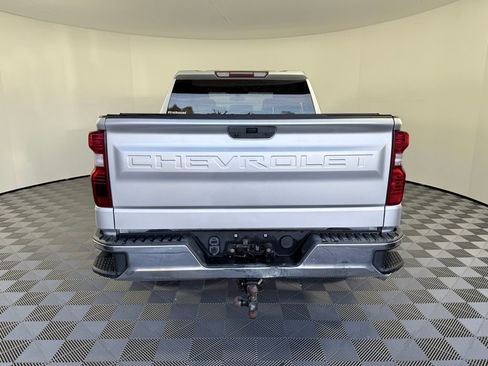 Used 2019 Chevrolet Silverado 1500 LT w/ Texas Edition image 4