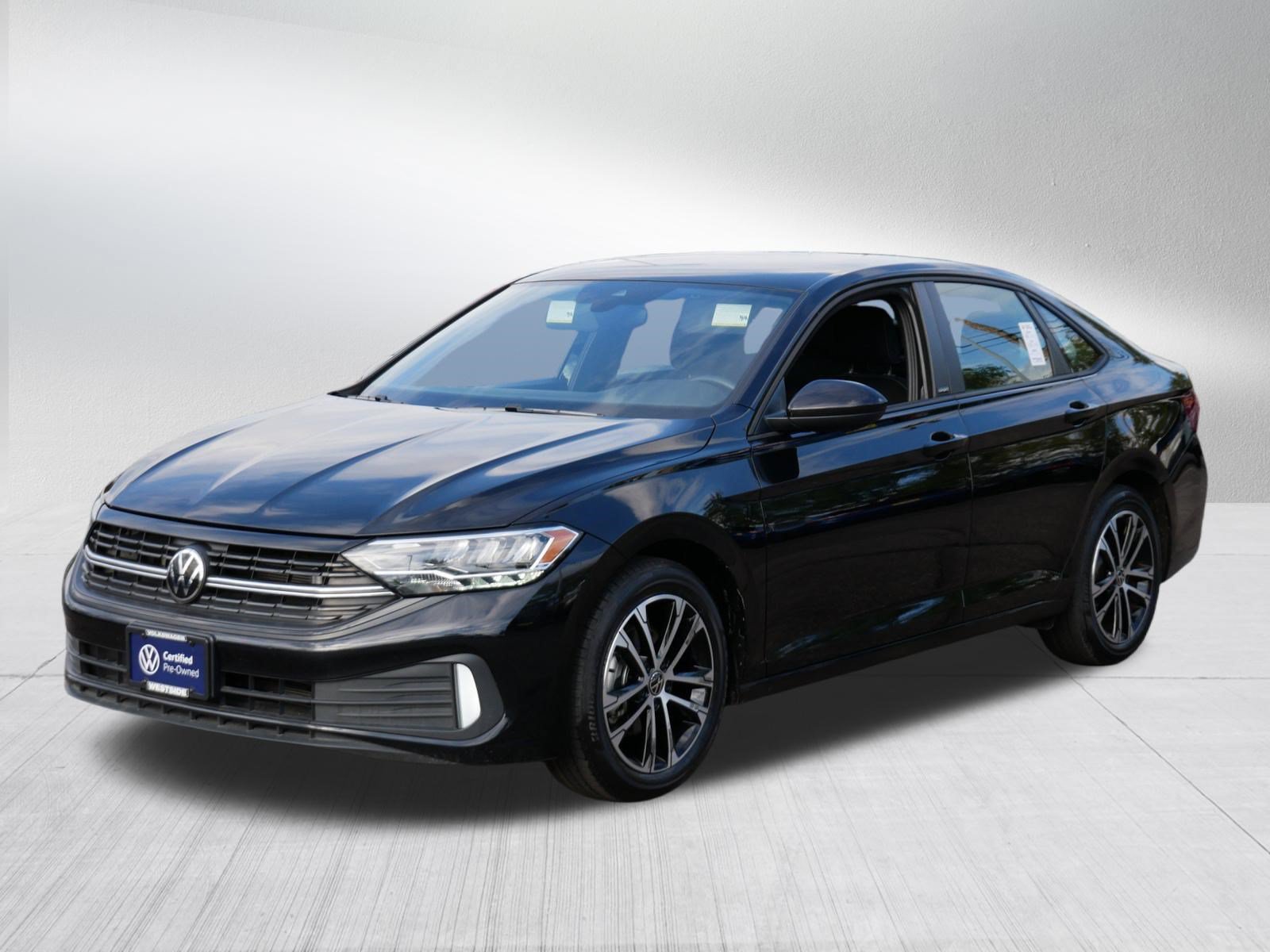 Certified 2024 Volkswagen Jetta Sport FWD image 3