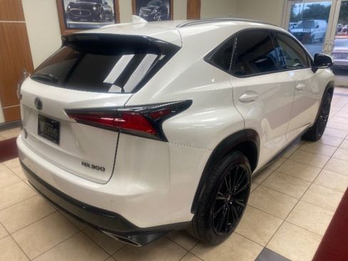 Used 2018 Lexus NX 300 FWD w/ Comfort Package image 4