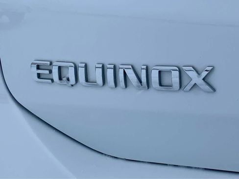 Certified 2022 Chevrolet Equinox LS image 17
