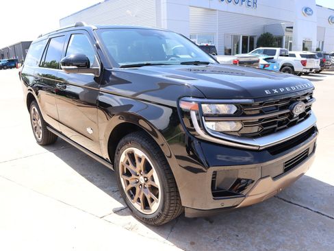 New 2026 Ford Expedition King Ranch AWD/4WD image 1