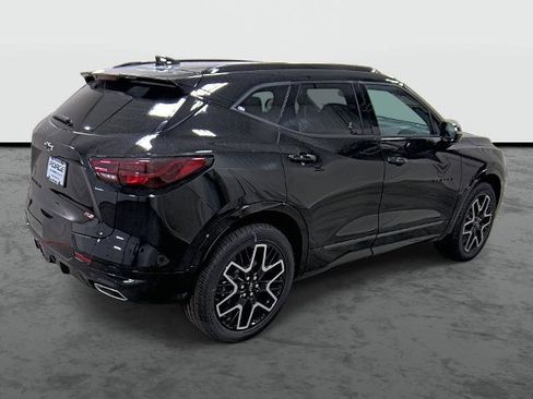 New 2025 Chevrolet Blazer RS w/ Driver Confidence II Package image 4
