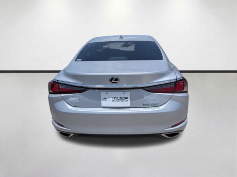 Used 2020 Lexus ES 350 w/ Accessory Package FWD image 5