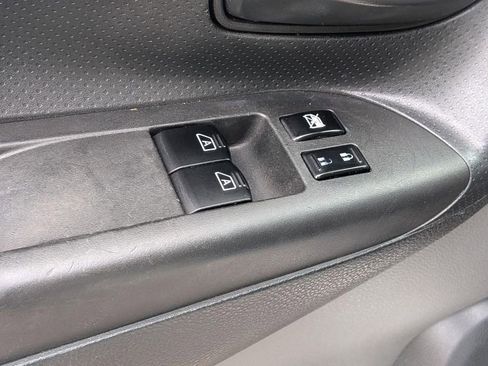 Used 2019 Nissan NV200 SV w/ Navigation Package FWD image 15