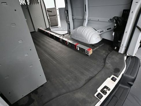 Used 2022 Chevrolet Express 2500 w/ Driver Convenience Package image 30