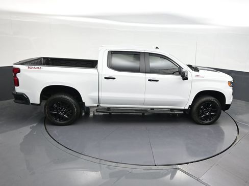 Used 2025 Chevrolet Silverado 1500 LT Trail Boss w/ LT Trail Boss Premium Package AWD/4WD image 20