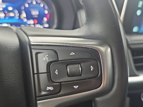 Used 2023 Chevrolet Suburban LT AWD/4WD image 24