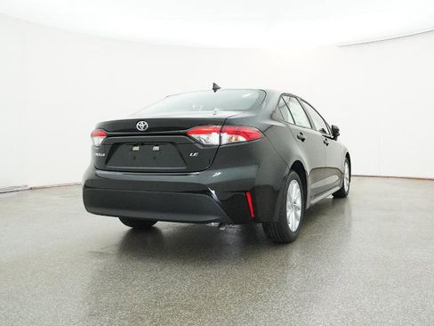 New 2026 Toyota Corolla LE image 4