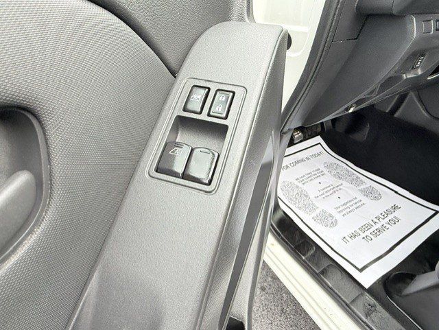 Used 2024 Nissan Frontier S w/ S Utility Package RWD image 13