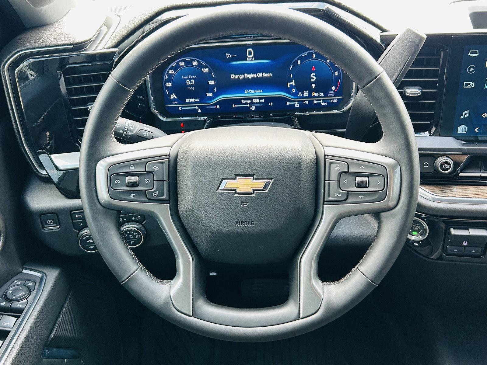 Used 2024 Chevrolet Silverado 2500 LT AWD/4WD image 13