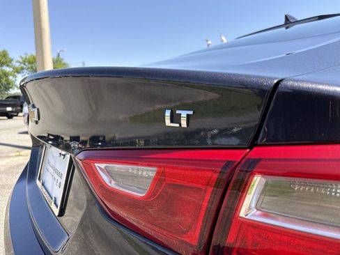 Used 2023 Chevrolet Malibu LT FWD image 6