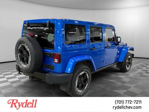 Used 2014 Jeep Wrangler Unlimited Sahara AWD/4WD image 3