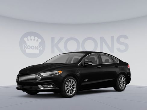 Used 2018 Ford Fusion Energi SE image 1