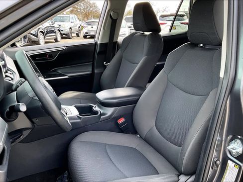 Certified 2024 Toyota RAV4 LE image 7